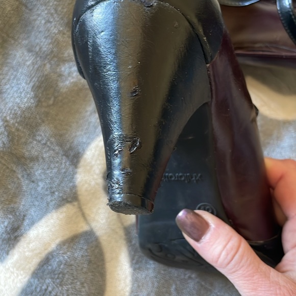 T-strap Heels - Picture 3 of 5